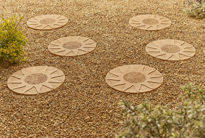 Kelkay Sunshine Garden Stepping Stone - 450mm - York Gold - Pack of 56