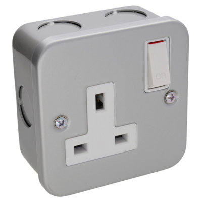 kenable Single Gang Metal Clad Steel UK Mains Power Socket with Cable ...