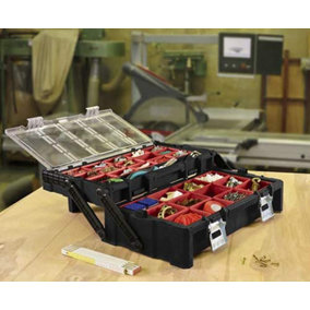Keter Master Pro Cantilever Tool Box 22