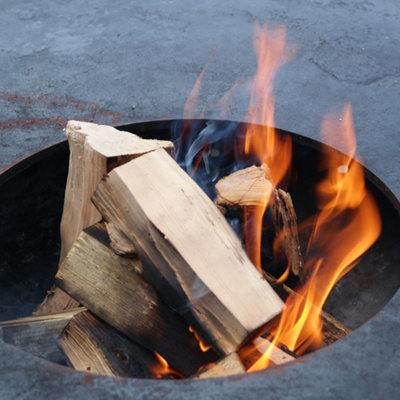 Kiln Dried Kindling Bag Firewood Ready To Burn (x2 Bags) by Laeto Firewood Depot - INCLUDES FREE DELIVERY - 6