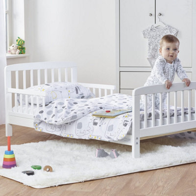 Kinder Valley 7 Piece Toddler Bed Bundle White with Kinder Flow Mattress - Safari Friends Bedding