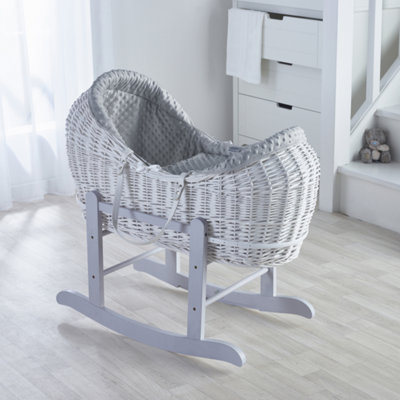 Wicker pod clearance moses basket bedding