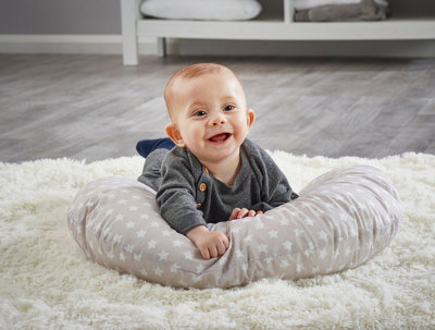 Kinder Valley Grey Star Donut Nursing Pillow DIY at B Q