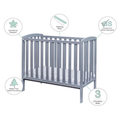 Kinder valley compact hot sale cot & mattress