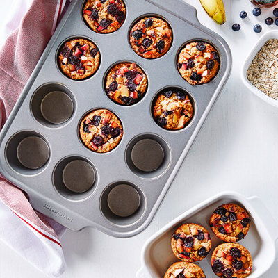 KitchenAid Bakeware 12 Cup Muffin Pan