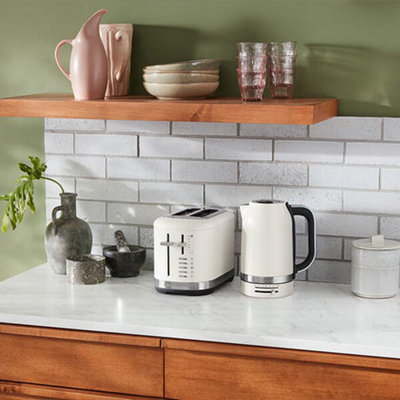 KitchenAid Breakfast Suite Porcelain Kettle and Slice