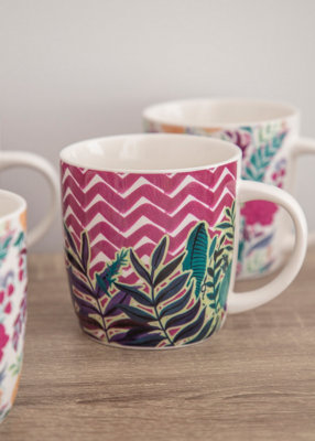 KitchenCraft Set of 4 Exotic Floral / Chevron Mugs