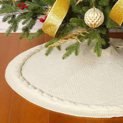 Knitted Christmas tree skirt - Twisted pattern - Chunky braid - Rustic ...