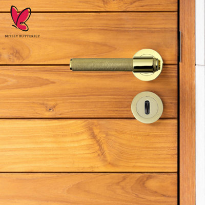 Knurled Door Handles Polished Brass Loop and Neck Lever on Round Rose Latch Handle Luxe - 6 Pairs