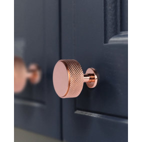 Knurled Knob With Stem - Polished Copper