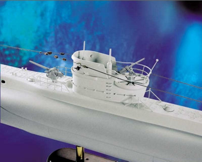 Krick 1-60 Scale U-Boat Type VII b Submarine Mdoel Kit