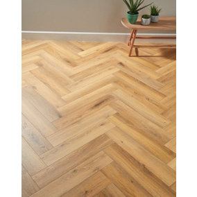 KronoSwiss Herringbone - Oiled Oak Natural 8mm Laminate Flooring. 1.23m² Pack