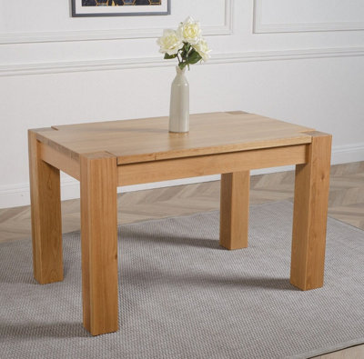 Kuba 125cm Chunky Small Oak Dining Table | DIY at B&Q
