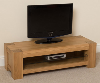 Kuba Solid Oak Small Widescreen TV Unit with Storage