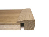L-Section - Solid Oak Threshold - Lacquered - 20mm - 0.9m Length