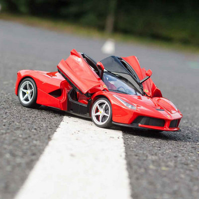 La Ferrari Remote Control Car 1 18 Scale