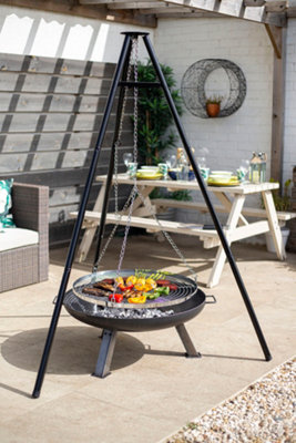 La Hacienda Tripod With Adjustable Chrome Hanging Grill - L 108 cm x W 128 cm x H 172 cm