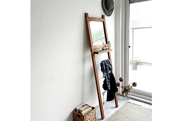Ladder Hanger with Mirror V110 Ladder Hanger with Mirror V110