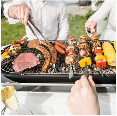 Lakeland Large Family Social Grill Tabletop Charcoal Barbecue