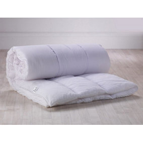 Lancashire Textiles 100% Cotton Casing and Hollowfibre Filling 13.5 Tog Duvet Ideal for Winter - King Size