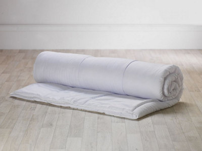 Lancashire Textiles Luxury Microfibre 10.5 Tog Anti-Allergy Super-Soft Duvet for Autumn/Winter - King Size