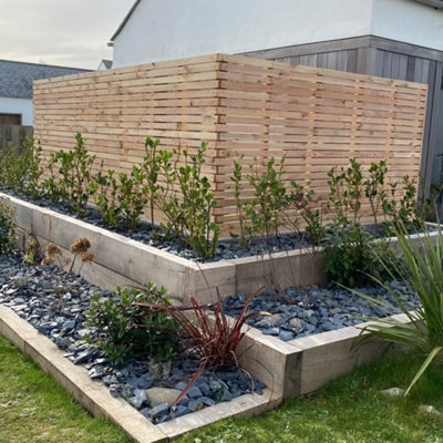 Larch Slatted Fence Panels - Horizontal - 600mm Wide x 1500mm High - 16mm Gaps