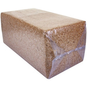 Large Animal Bedding Shavings Bale Natural Wood Approx. 20kg by Jamieson Brothers