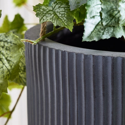 Large Blue Rippled Finish Hanging Planter Indoor Balcony Planter Outdoor Garden Planter Flower Plant Pot (H) 24cm, (Dia)24cm