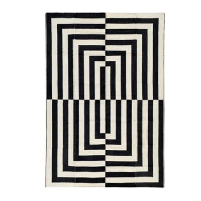 Large Garden Outdoor Rug For Patio, Black & Cream Grid Waterproof Garden Rug 160 x 230cm