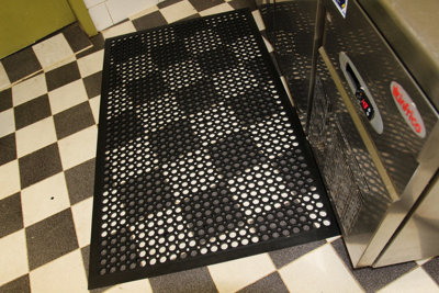 Large Heavy Duty Rubber Mat Industrial Bar Safety Anti-Fatigue Non Slip 5" x 3" - 7