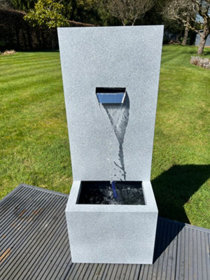 Large Wall Blade Shower Water Feature with LED Lights - Solar Powered 36.5x27x96cm