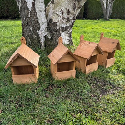 Large Wooden Robin Birdhouse Garden Nest Boxes (Set of 4)