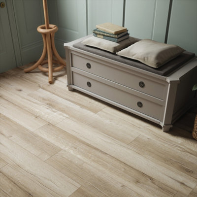 Laura Ashley Emneth LVT Waterproof Matt Finish Wood Effect Luxury Vinyl ...