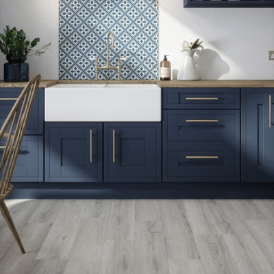Laura Ashley Sutterton - Waterproof, Matt Finish Wood Effect Luxury Vinyl Click Flooring, 10 Plank Pack (2.2m²) Sample Available