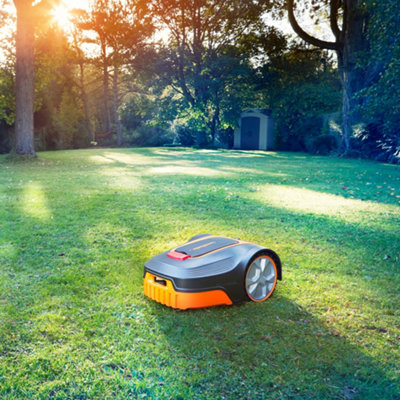 Best robotic lawn best sale mower for large lawns