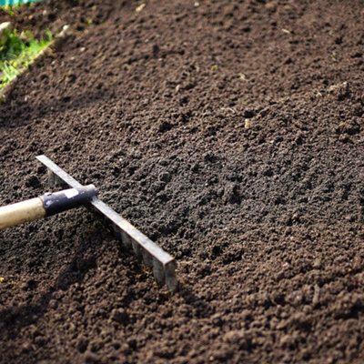 Lawnmix Top Soil 30L by Jamieson Brothers - 3