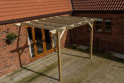 Lean to wooden garden pergola kit - Sculpted design wall mounted gazebo, 4.2m x 4.2m (Rustic brown finish)