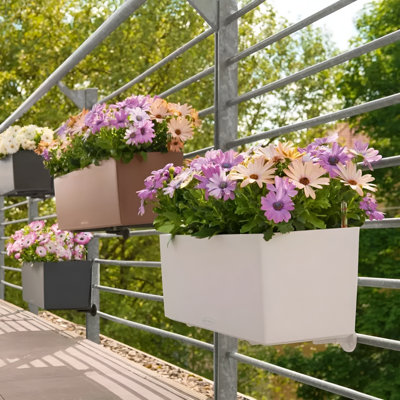 LECHUZA BALCONERA Color 50cm Window Box, Sand Brown Plastic Self-watering Planter with Water Level Indicator H19 L50 W19 cm