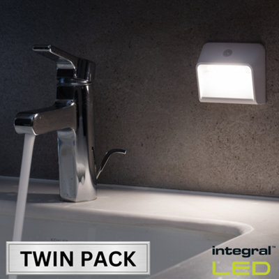 LED Cabinet Wardrobe Night Light 10-35lm 3000K with PIR Sensor and Rechargeable Battery: Twin Pack