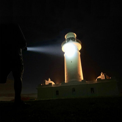 Ledlenser X21R Rechargeable 500 Lumen 800m Range Hand Torch for Emergency Service and Security