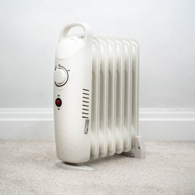 Leisurewize Low Wattage 700W Oil Filled Radiator Energy-Efficient Household Heater ON/OFF Switch Adjustable Heat Setting