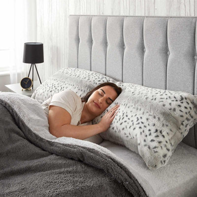 Long best sale support pillow