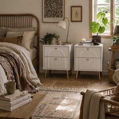 Leri Kama Set of 2 White Bedside Tables 2 Drawers with Gold Handles