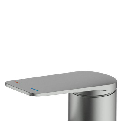 LEV20BN - Levant Pull-out Brushed Nickel