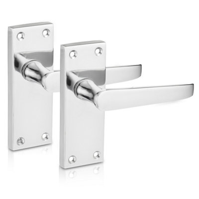 Lever Latch Flat Polished Chrome Door Handles