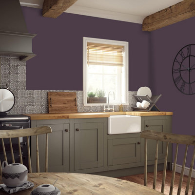 Leyland Trade Hardwearing Acrylic Eggshell Emulsion Paint Acai Berry ...