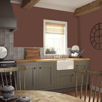 Leyland Trade Hardwearing Acrylic Eggshell Emulsion Paint Deep Russet ...