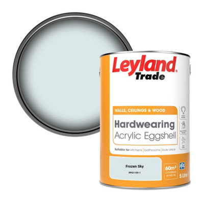 Leyland Trade Hardwearing Acrylic Eggshell Emulsion Paint Frozen Sky (PPG1159-1) 5L