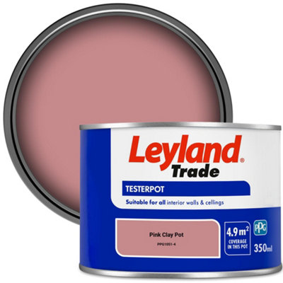 Leyland Trade Vinyl Matt Walls & Ceilings Emulsion Paint Pink Clay