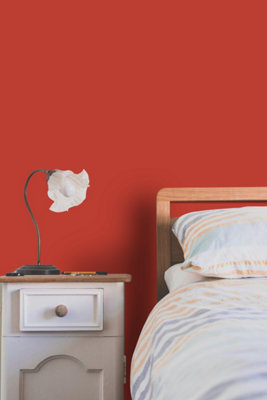 Leyland Trade Vinyl Matt Walls & Ceilings Emulsion Paint Pure Red